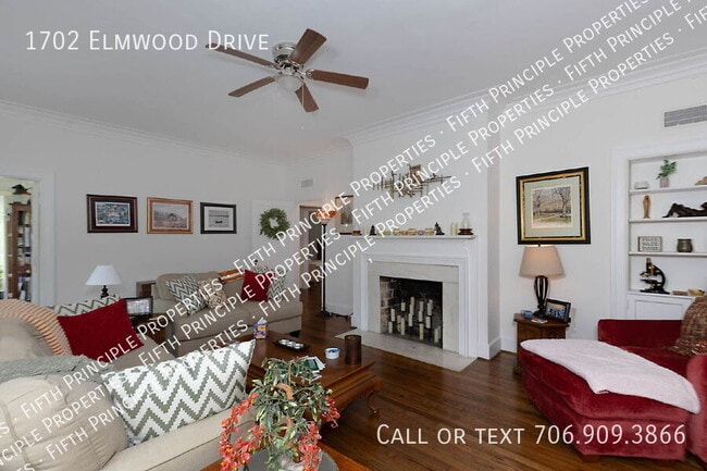 Building Photo - 1702 Elmwood Dr