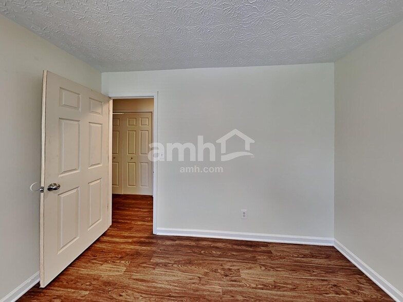 Building Photo - 2718 Ridgely Ct
