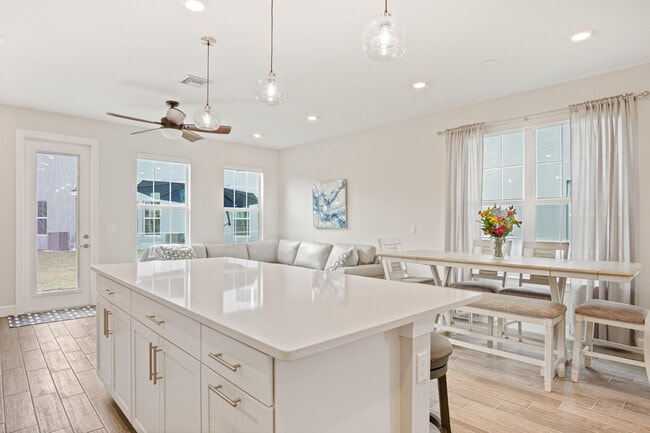 Building Photo - 1862 Tarni Way