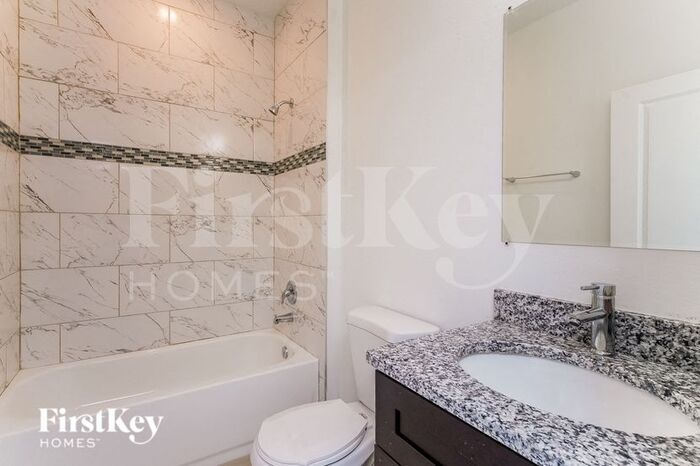 Building Photo - 1435 Punta Gorda Dr