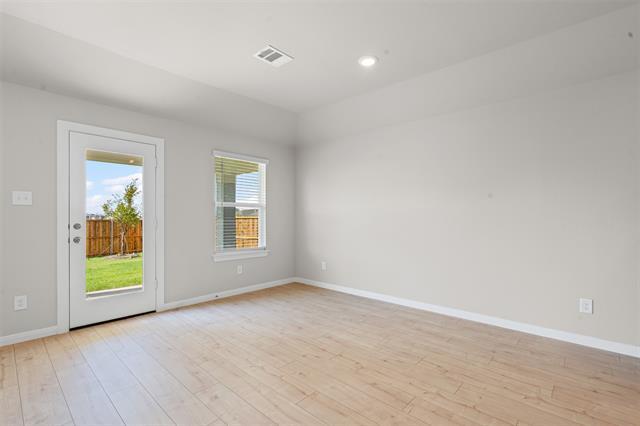 Building Photo - 1413 Water Canna Dr