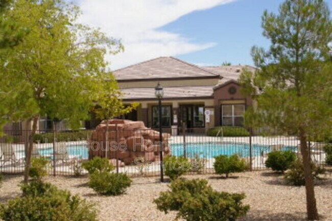 Building Photo - 6955 N Durango Dr