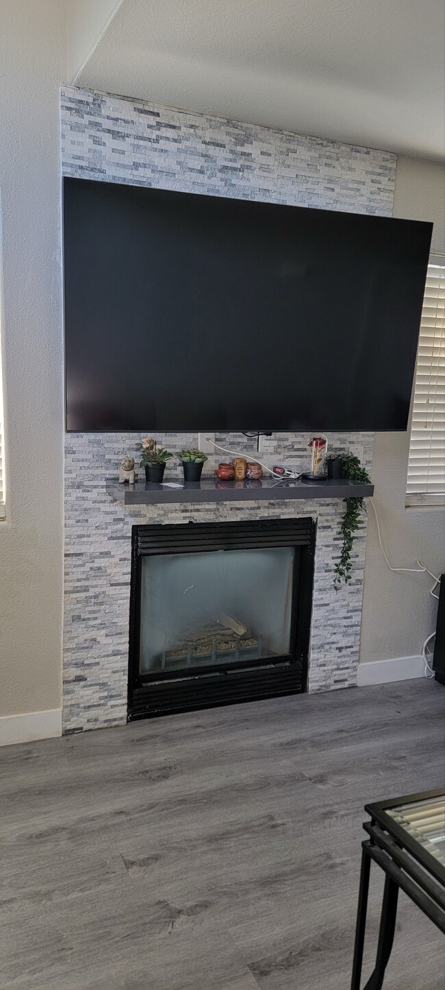 Building Photo - 6928 Oyster Shell Dr