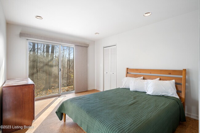 Building Photo - 6 Glen Arden Rd