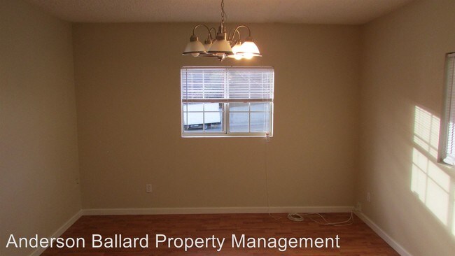 Building Photo - 4360 Ocean View Blvd