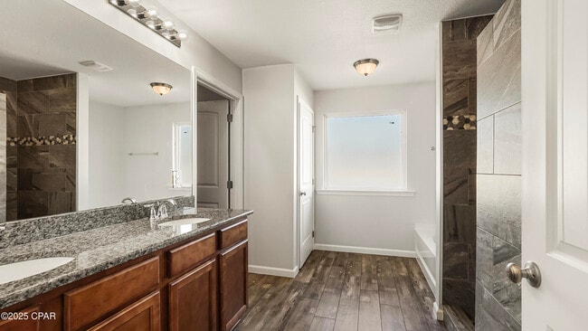 Building Photo - 3214 Caitlin St