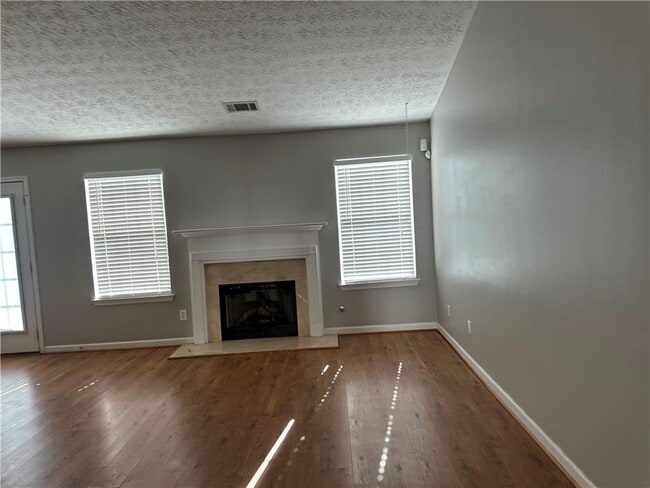 Building Photo - 3730 Golfe Links Dr