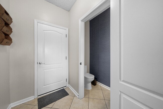 Building Photo - 4125 Palmetto Bay Dr