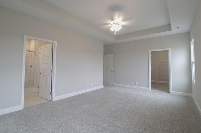 Building Photo - 485 Herman Dr