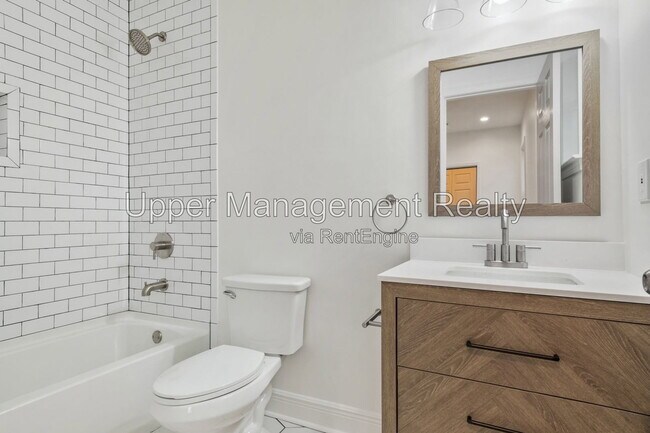 Building Photo - 1510 S Robertson St