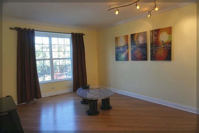 Building Photo - 125 Rachel Rd