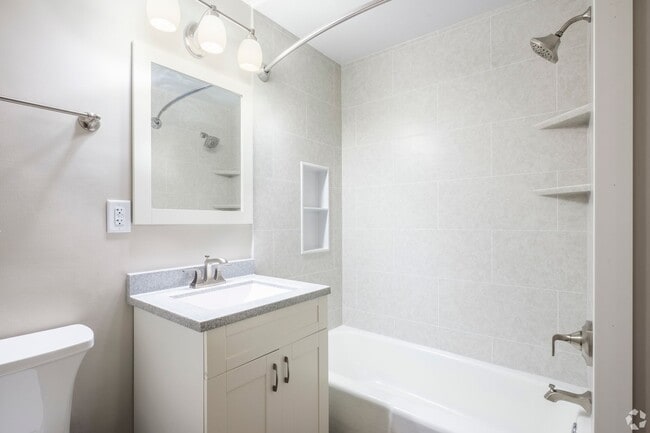 Building Photo - Newly Remodeled 2 Bedroom with washer & dryer behind Hilldale Mall!