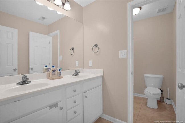 Building Photo - 5650 Murphy Rd