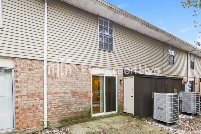 Building Photo - 7977 Mt Hood