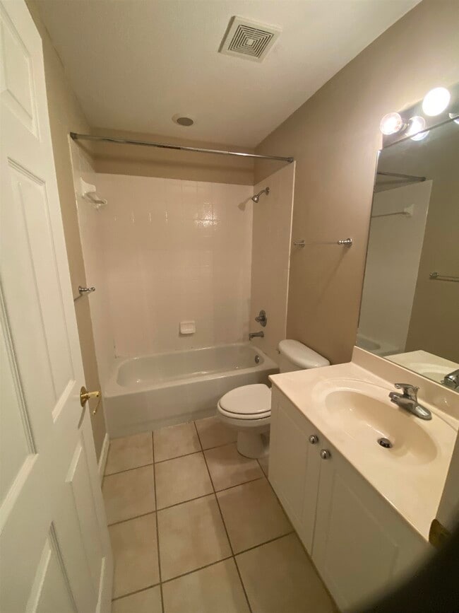 Building Photo - 4053 Colleton Ct