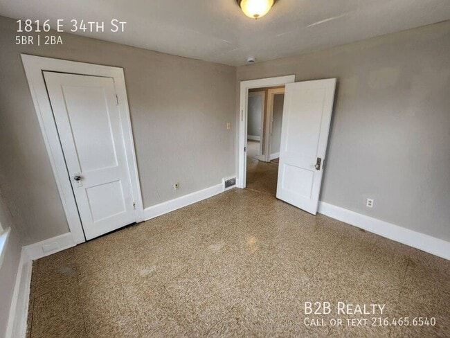 Building Photo - 1816 E 34th St
