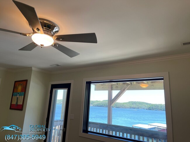 Building Photo - 880 Wading Bird Rd