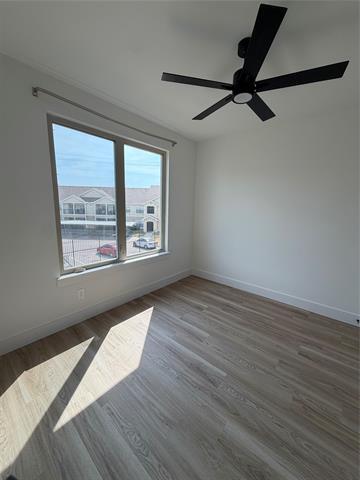 Building Photo - 5634 Mesa Cir