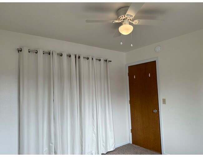 Building Photo - 2201 E 66th Ave