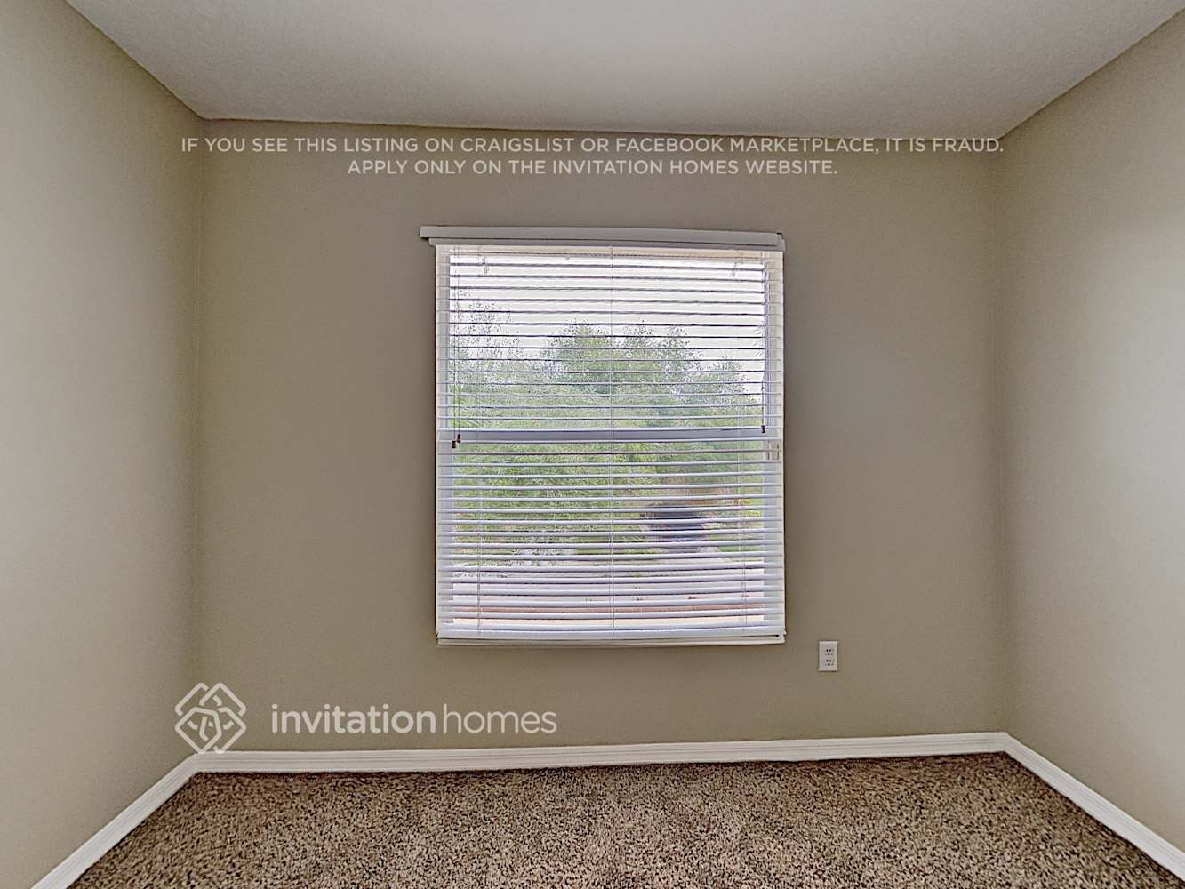 Building Photo - 215 River Bluff Ln