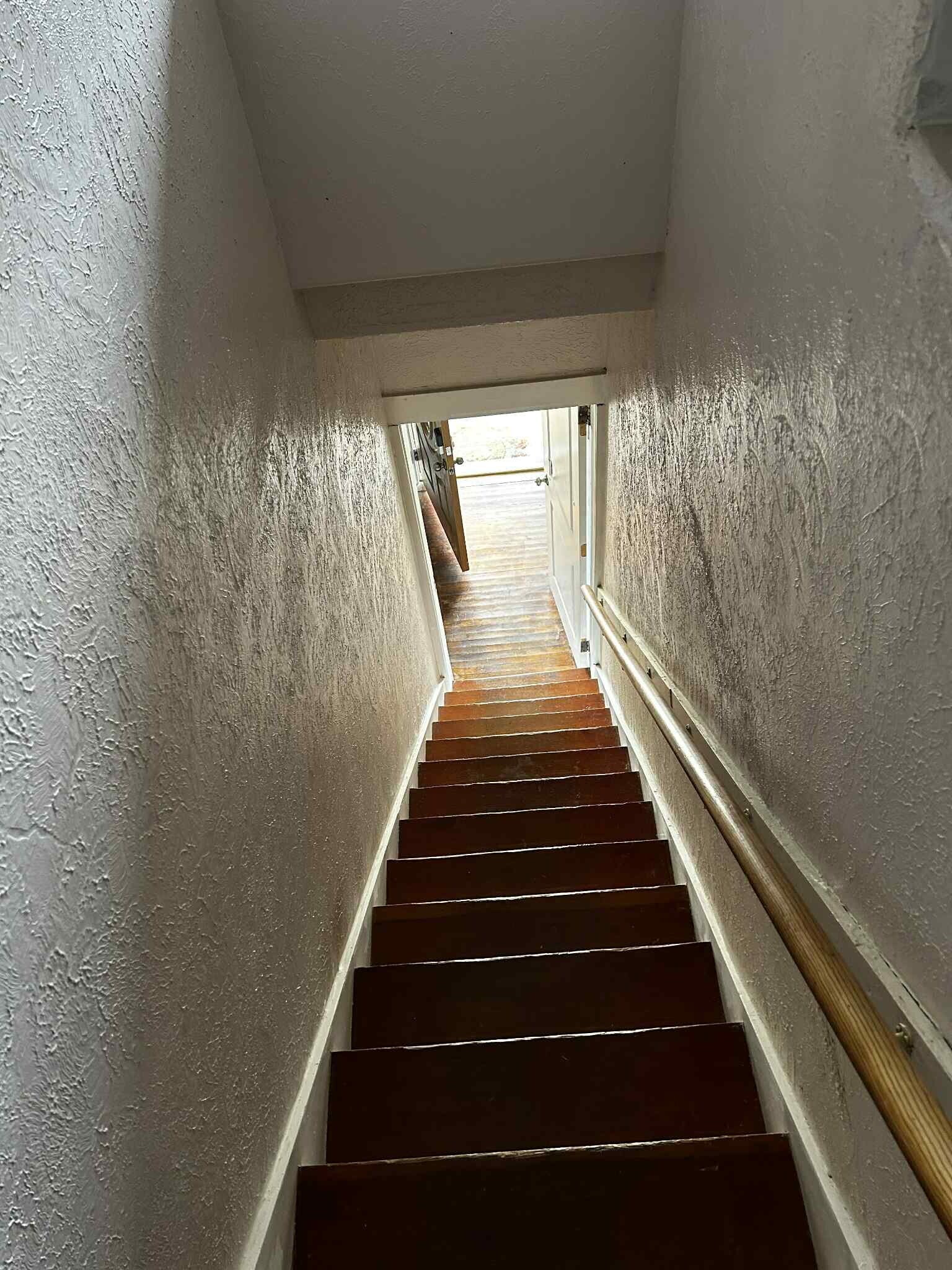 Building Photo - 1209 Berkley Ave