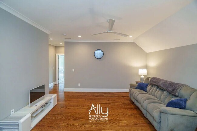 Building Photo - 2743 Proffit Crossing Ln