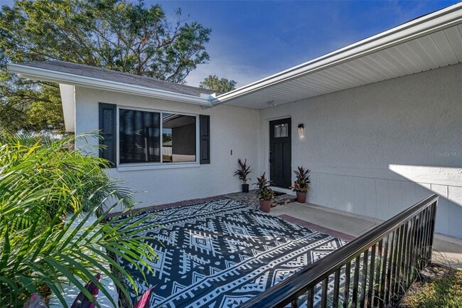 Building Photo - 1502 Cottonwood Terrace