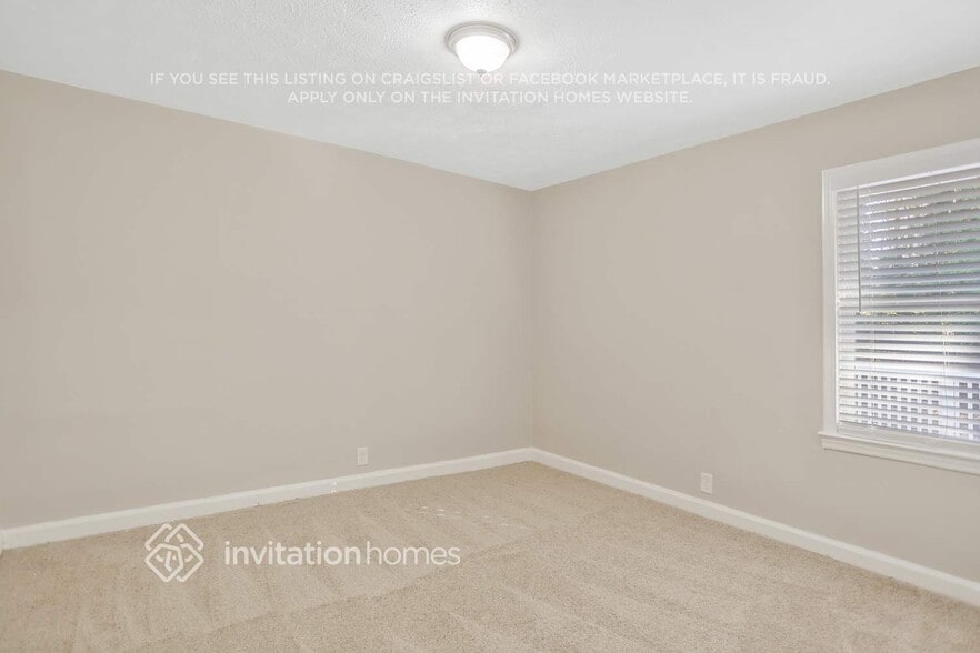 Building Photo - 1978 Glendale Dr