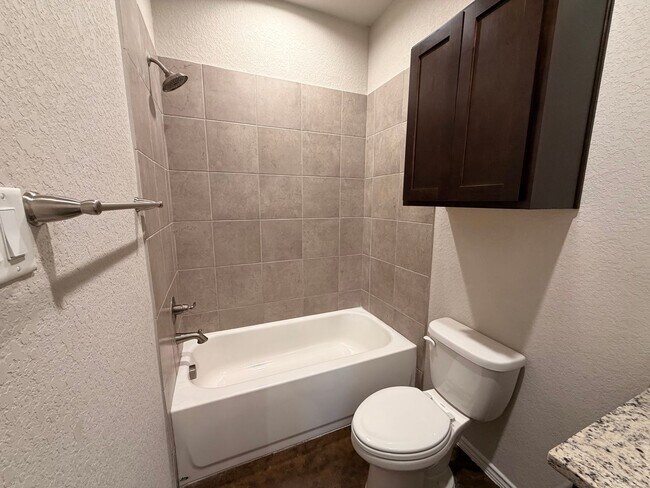 Building Photo - 1127 Renee Way