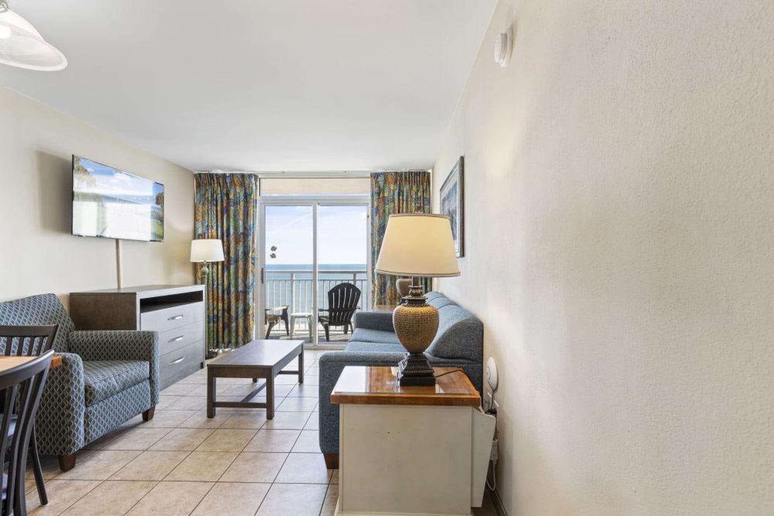 Building Photo - 3548 Alexandria Ave