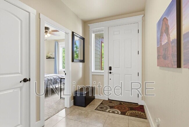 Building Photo - 2907 W Presidio Dr