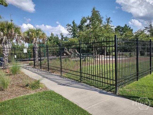 Building Photo - 378 Hogan Dr