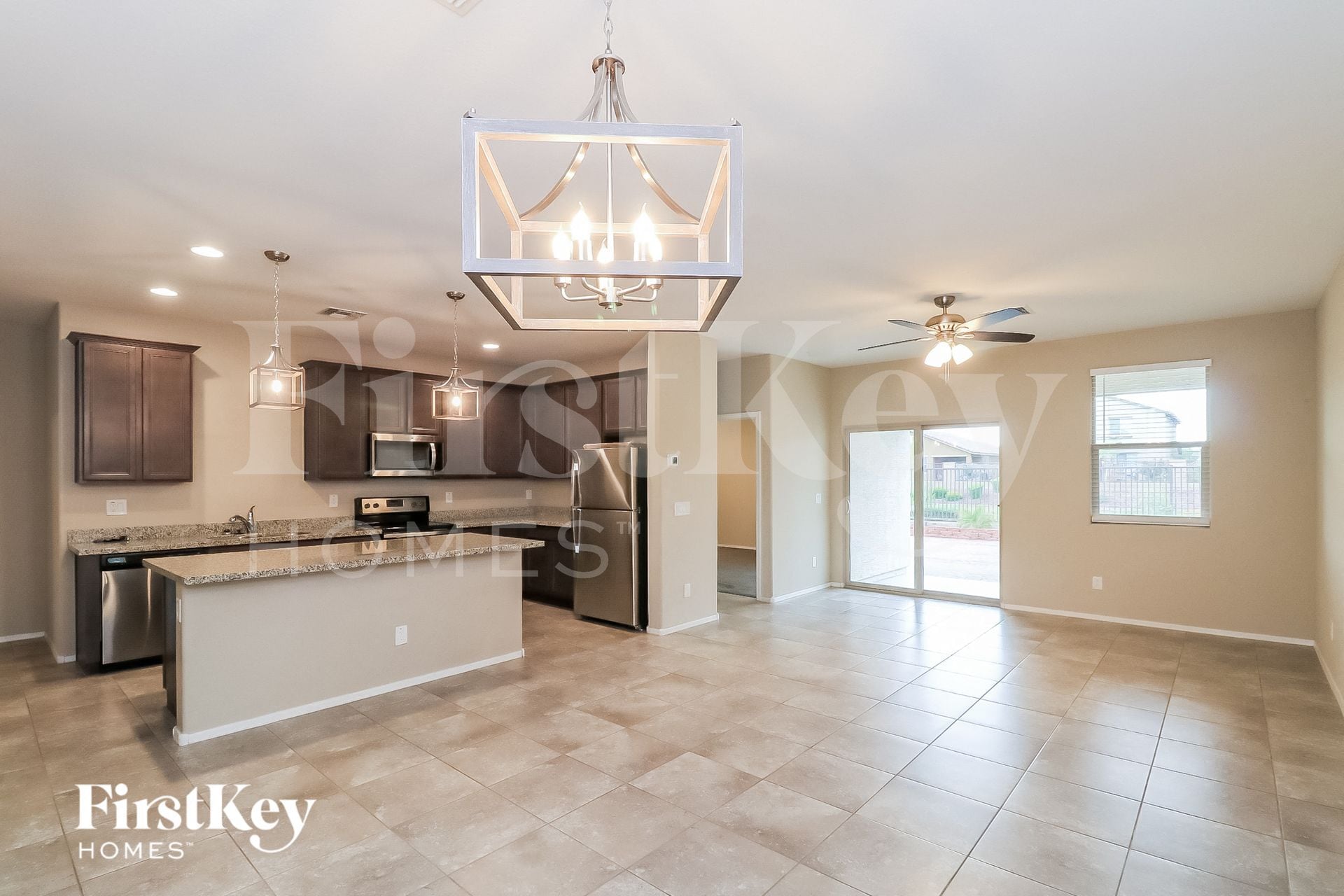 Building Photo - 6204 W Evergreen Rd