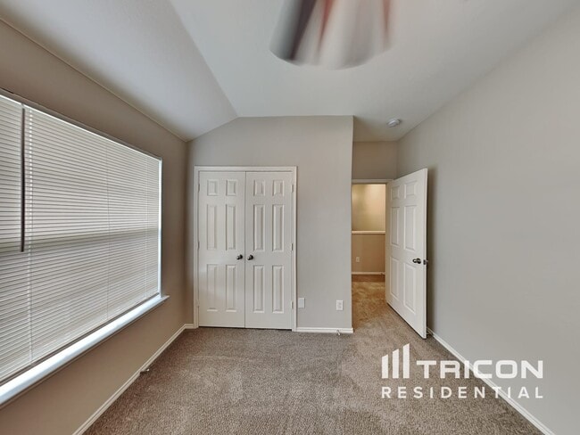 Building Photo - 1470 Waldrop Dr