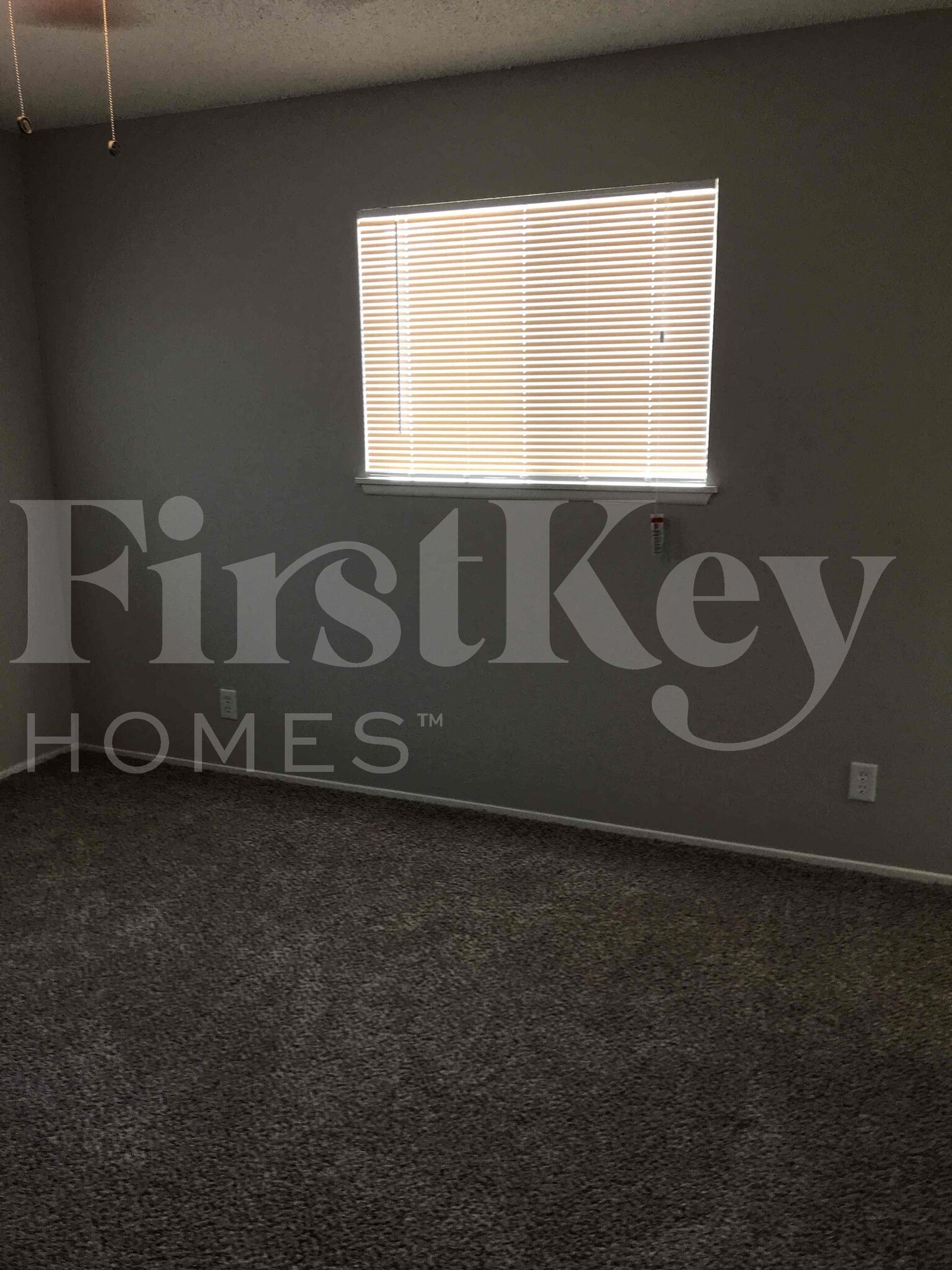 Building Photo - 1810 Renada Cir