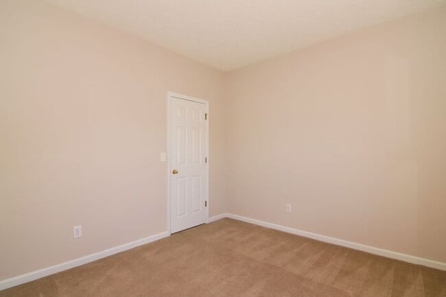 Building Photo - This One's Got It All - Stunning 4 Bedroom Home in Carmel Clay Schools!