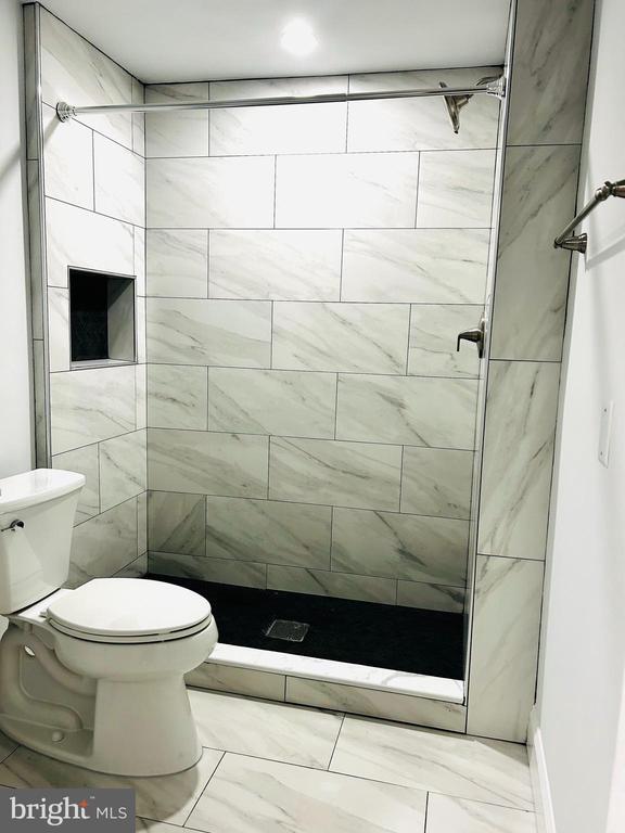 Building Photo - 1724 18th St NW