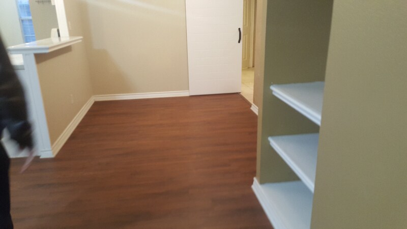 Building Photo - 3251 Rosebank Dr