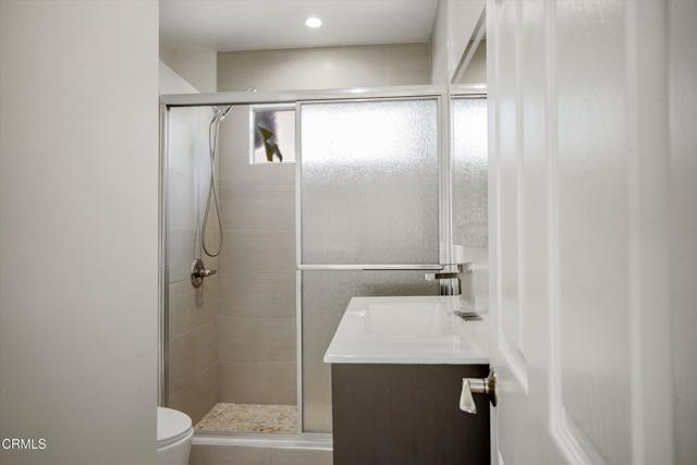 Building Photo - 708 Arden Ave