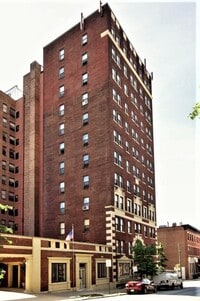 Building Photo - Cozy Mt Vernon Efficiency Studio w/ W/D in...