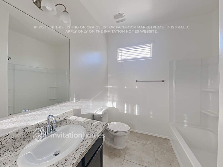 Building Photo - 37664 W Bello Ln