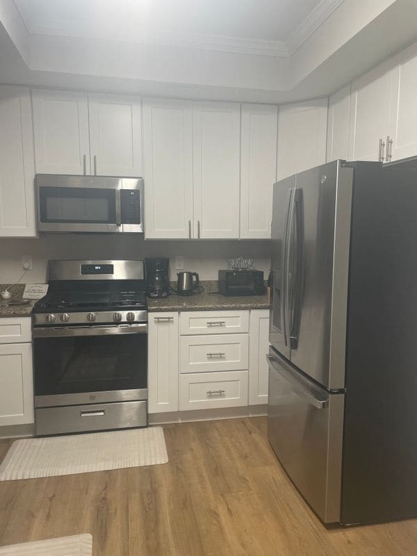 Building Photo - 1211 Lindsay Ln