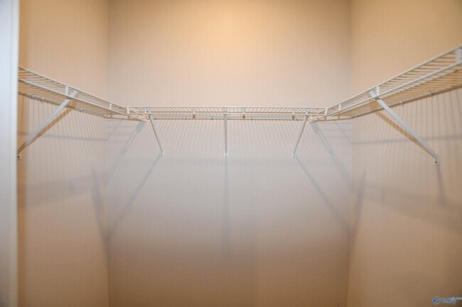 Building Photo - 12617 Whitcomb Cir