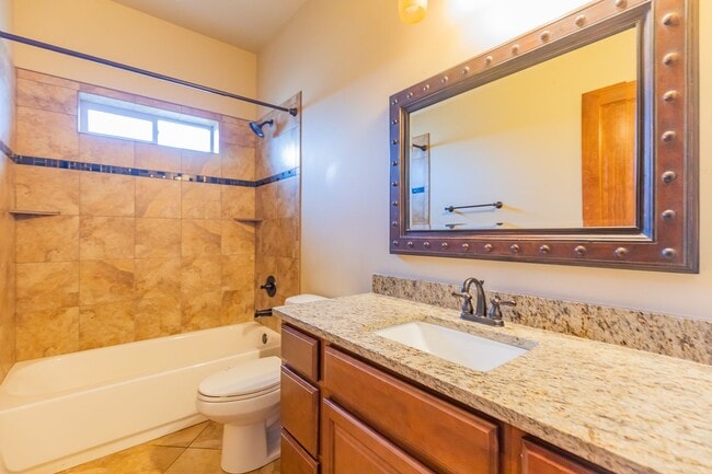 Building Photo - Great 3 Bedroom/2 Bath Home!