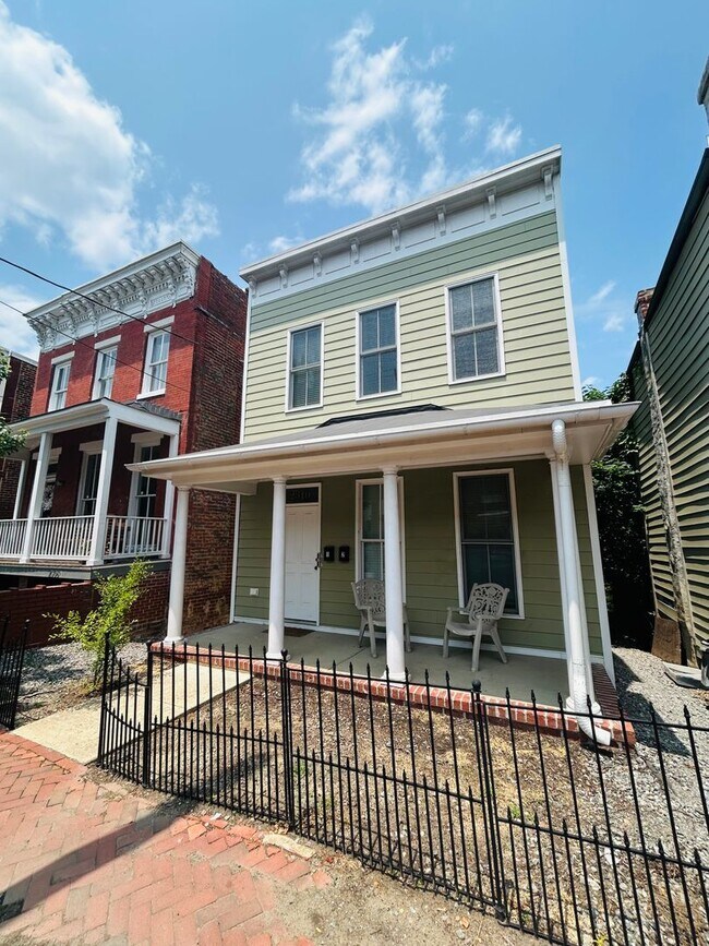 Building Photo - 2310 Venable St