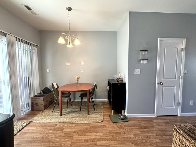 Building Photo - 500 Oyster Rock Ln