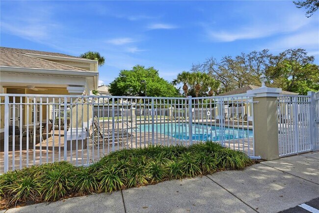 Building Photo - 580 Brantley Terrace Way