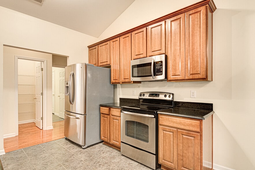 Ample Cabinet Space - 6524 Overland Park Dr