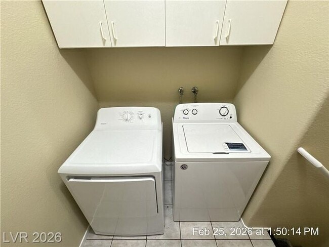 Building Photo - 7450 S Eastern Ave