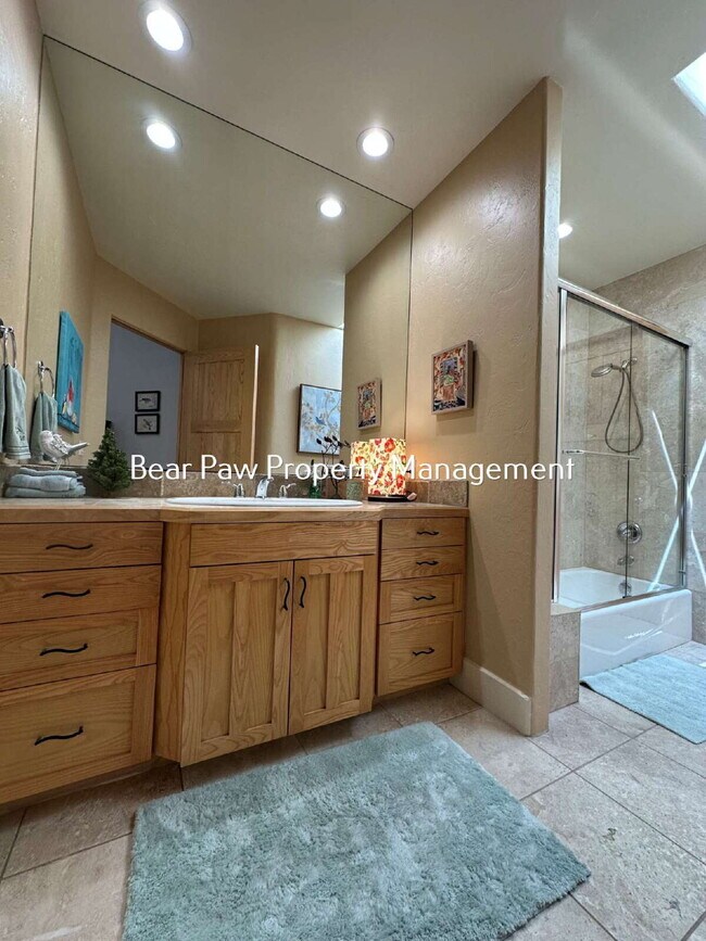 Building Photo - SHORT TERM, FULLY FURNISHED HOME IN EVERGREEN!!